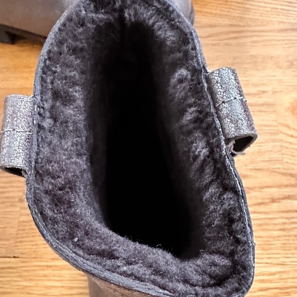 Tory Burch Wayland Short Boot (8) - Picture 10 of 16